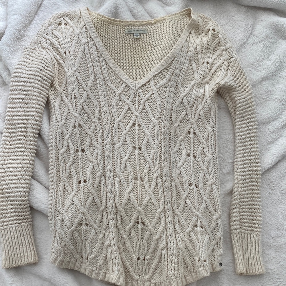 American Eagle Cream Sweater